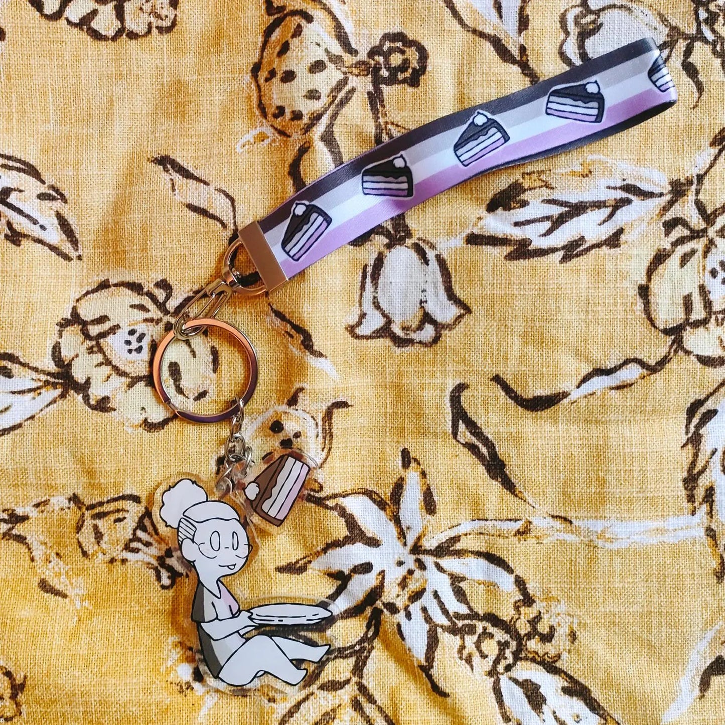 Asexual cake lanyard & keychain
